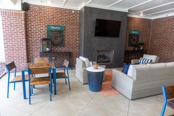 The Legacy at Walton Kennesaw Mountain beautiful courtyard with gas grills fountain